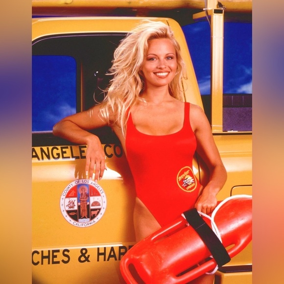 Private Party Red Bae Watch Swimsuit Size M/L (6-10) Pamela Anderson Baywatch - Picture 1 of 17